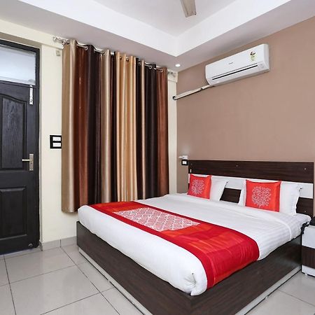 Oyo 8232 Hotel Krb Paradise Dehradun Luaran gambar